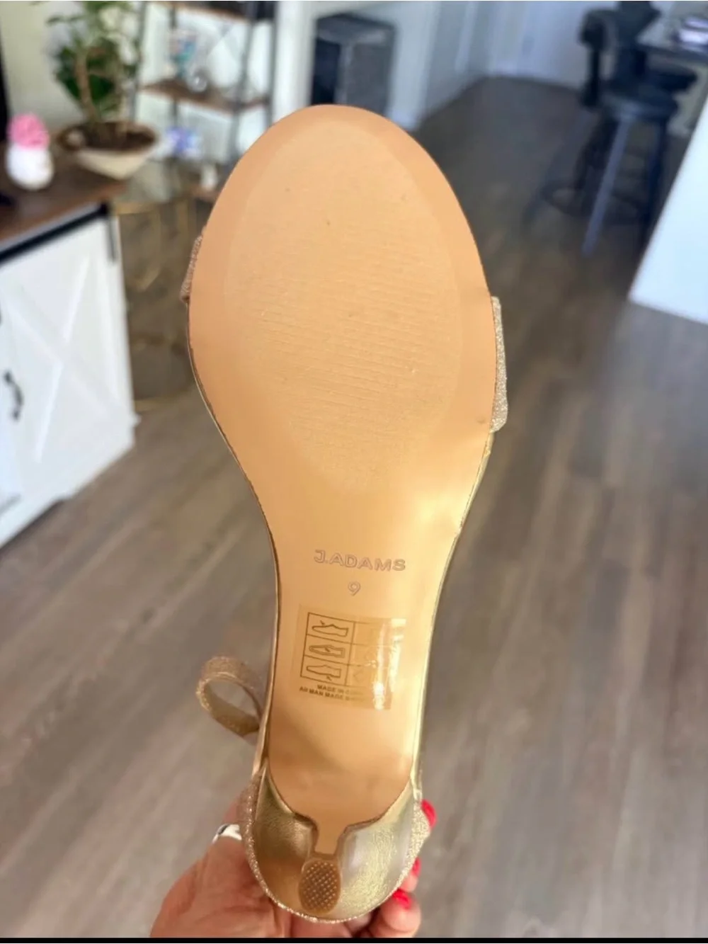 Adams ready sole